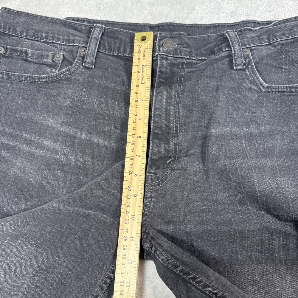 Levi's 511 Black Denim Bermuda Shorts Men's Size 40 10" Inseam - Picture 7 of 9